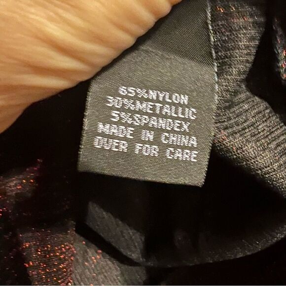 Red Metallic twist blouse Size Large women NEW WITH TAG🏷 - Picture 12 of 13